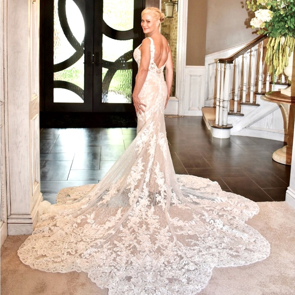 Martina Liana Wedding Gown 1078 Ivory